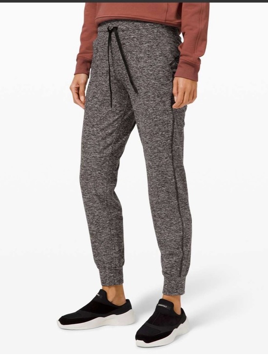 lululemon athletica Pants - 🍋Women’s Lululemon Ready to Rulu Fleece jogger size 10🍋